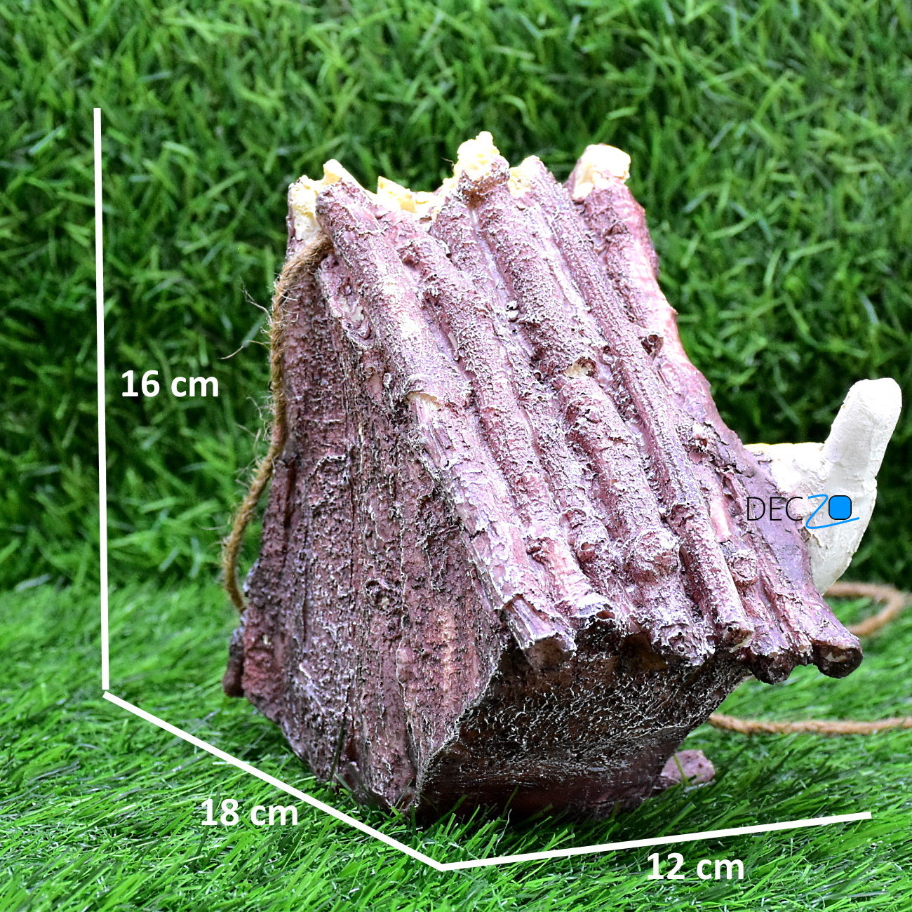 Poly-Resin Hanging Decor for Garden, Home, Gift (Bird Nest Triangle)