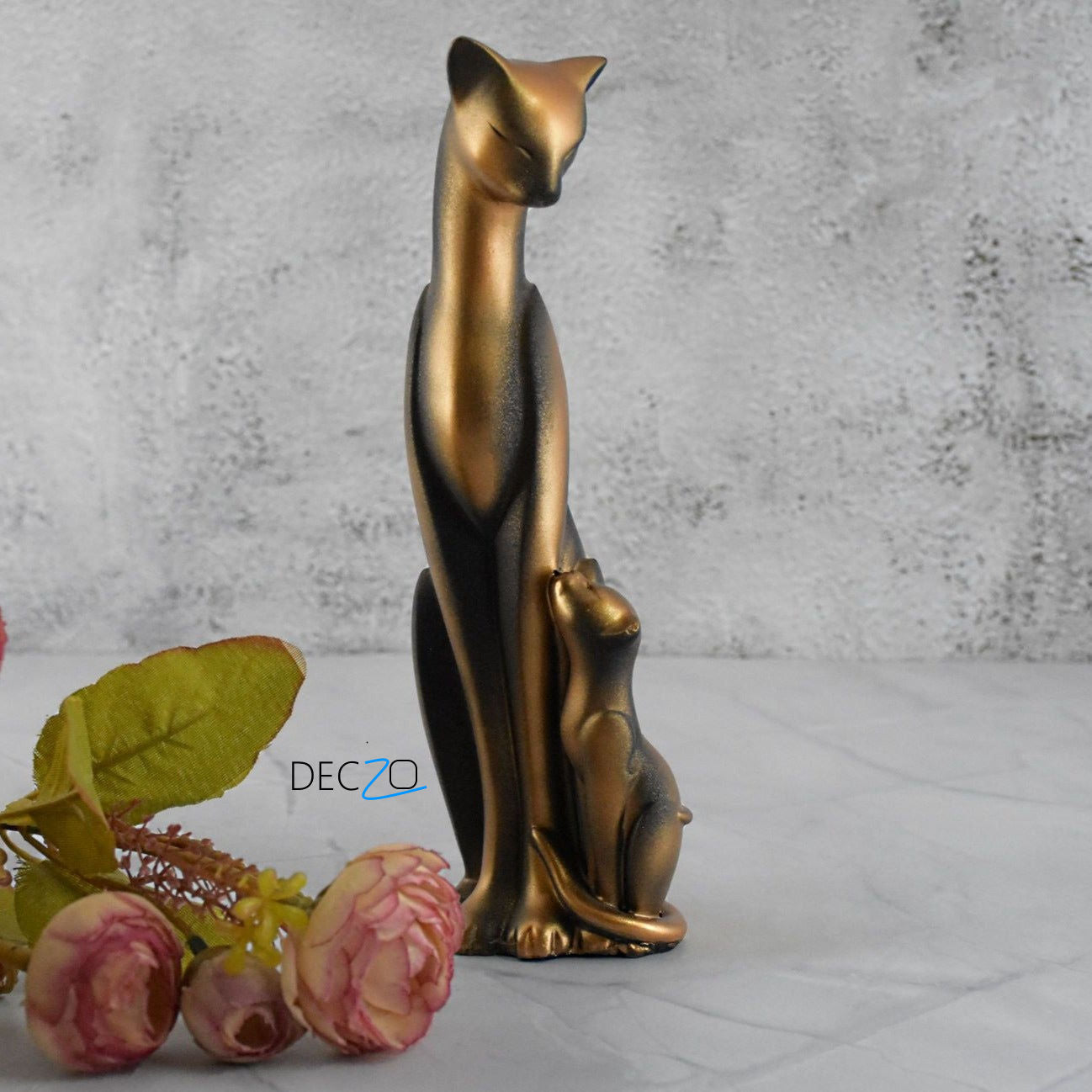 Mother Cat with Child Showpiece : Copper - Deczo