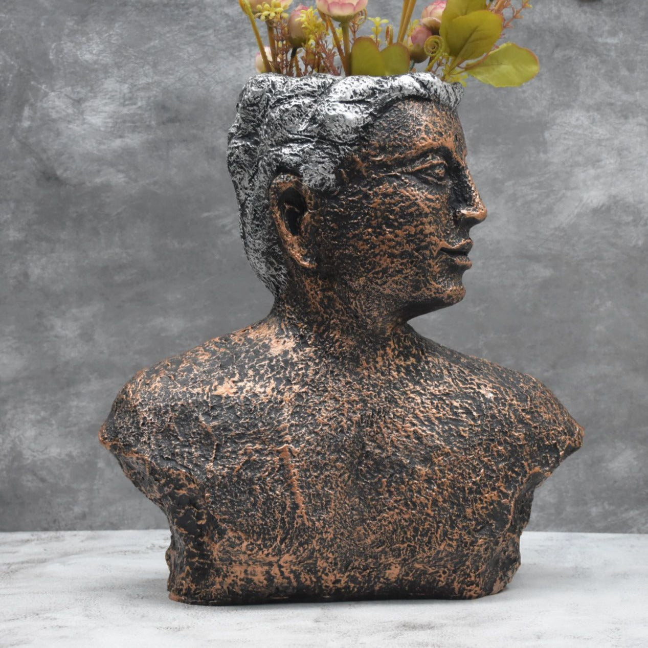 Metal Man Table Planter : Copper - Deczo
