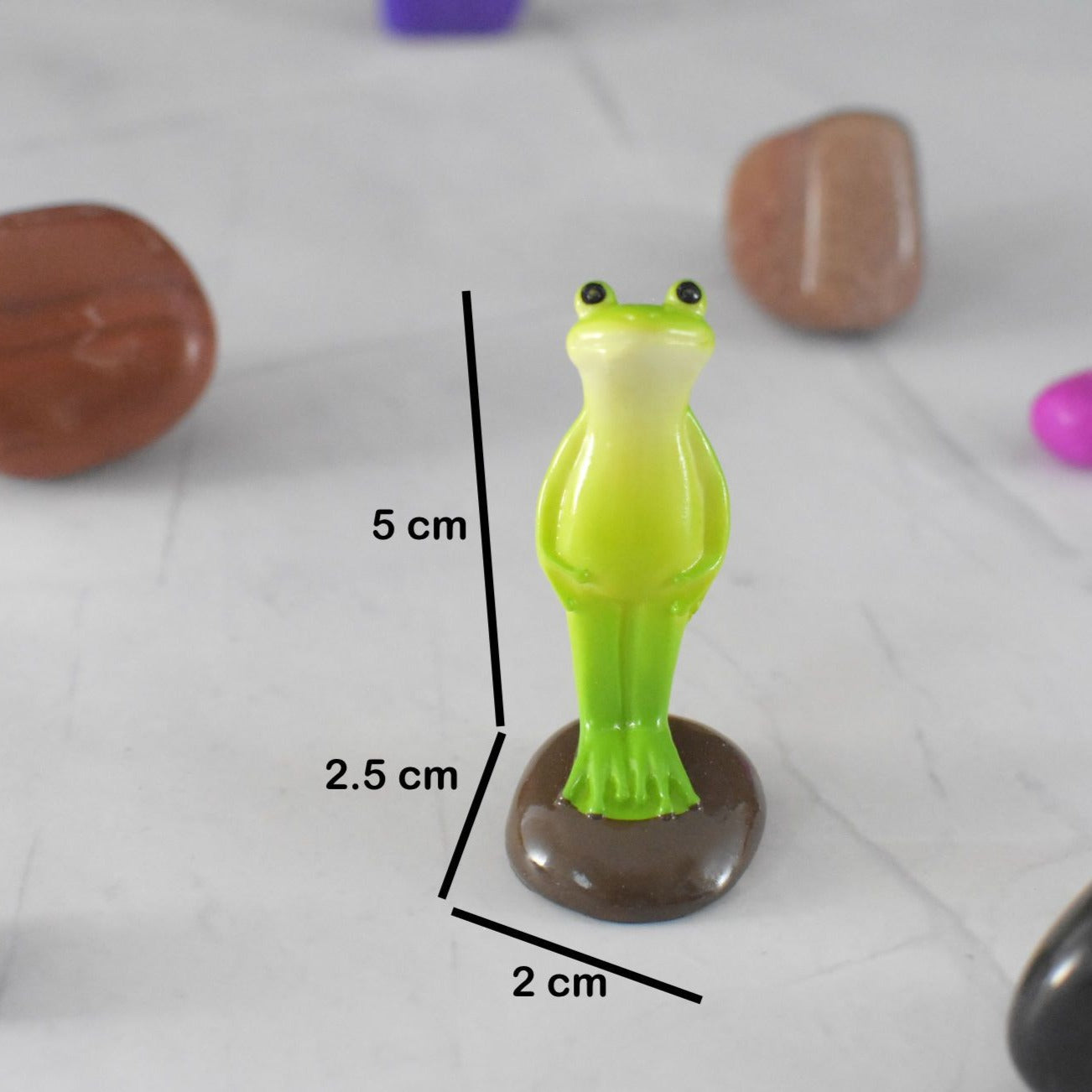 Standing Frog Miniature - Deczo