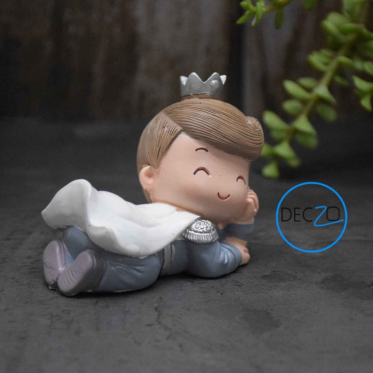 Flying Crown Boy Resin Showpieces - deczo