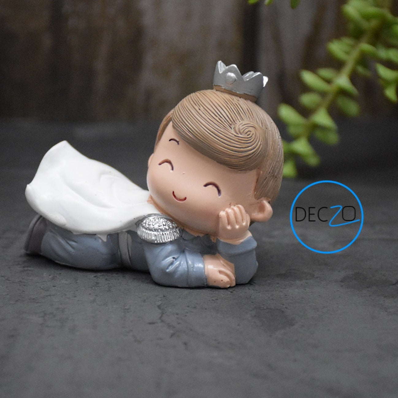 Flying Crown Boy Resin Showpieces - deczo