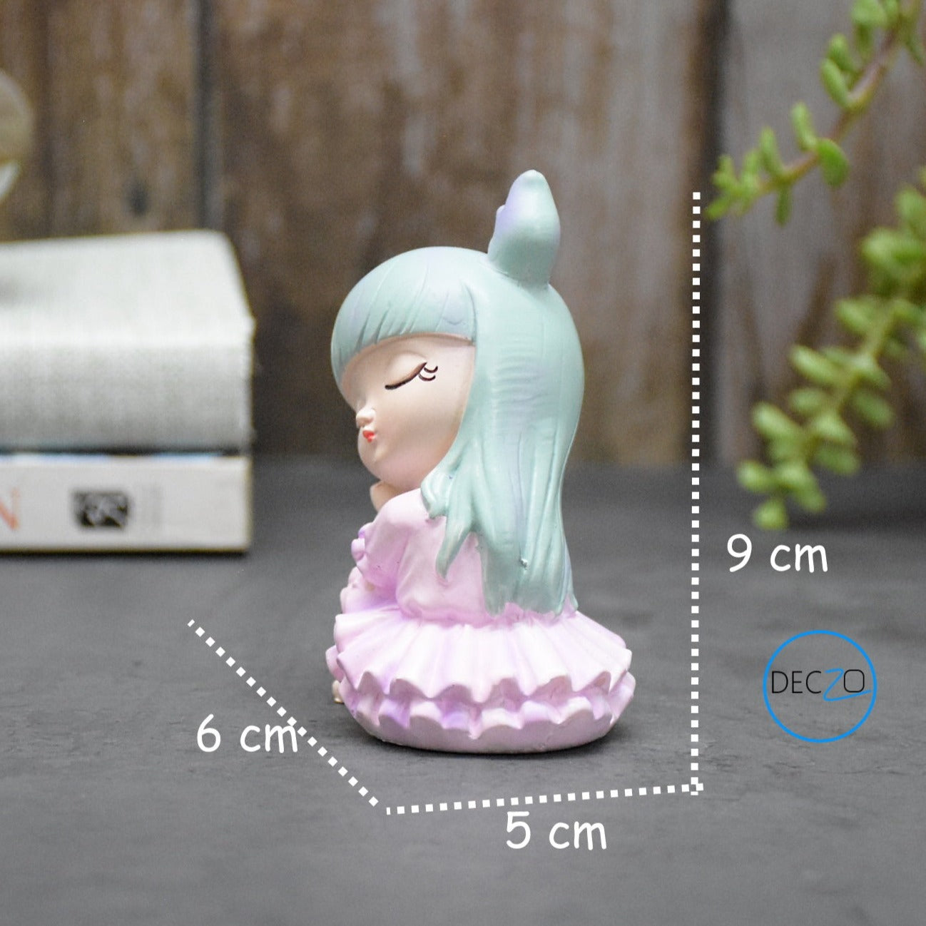 Miniature Sleepy Girl Resin Showpiece