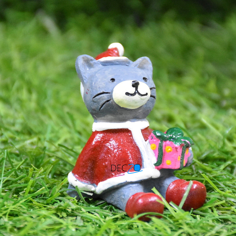 Miniature Cat as Santa, Christmas, Anniversary, Garden, Table, Gift, Dashboard