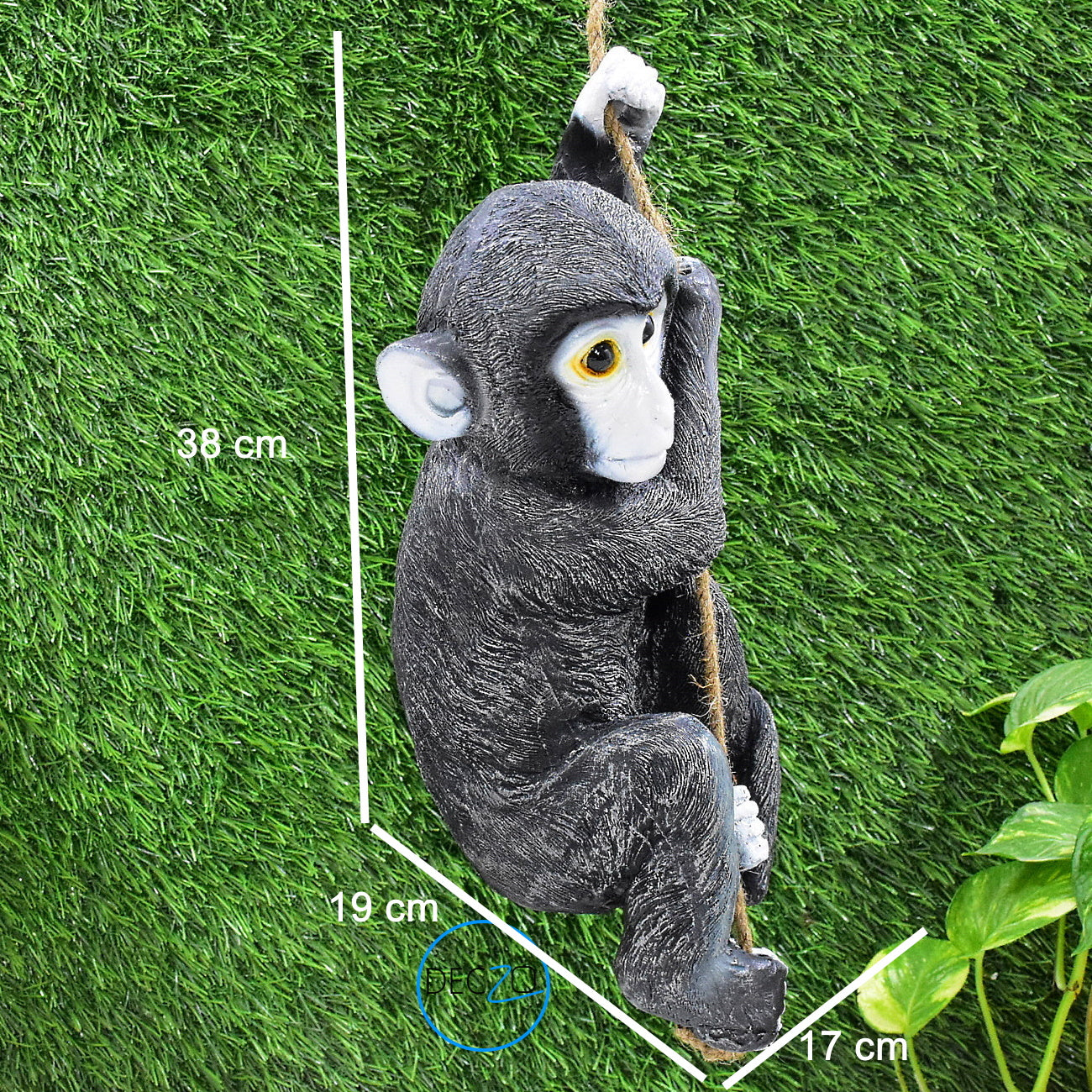 Hanging Monkey Garden Statue: Black