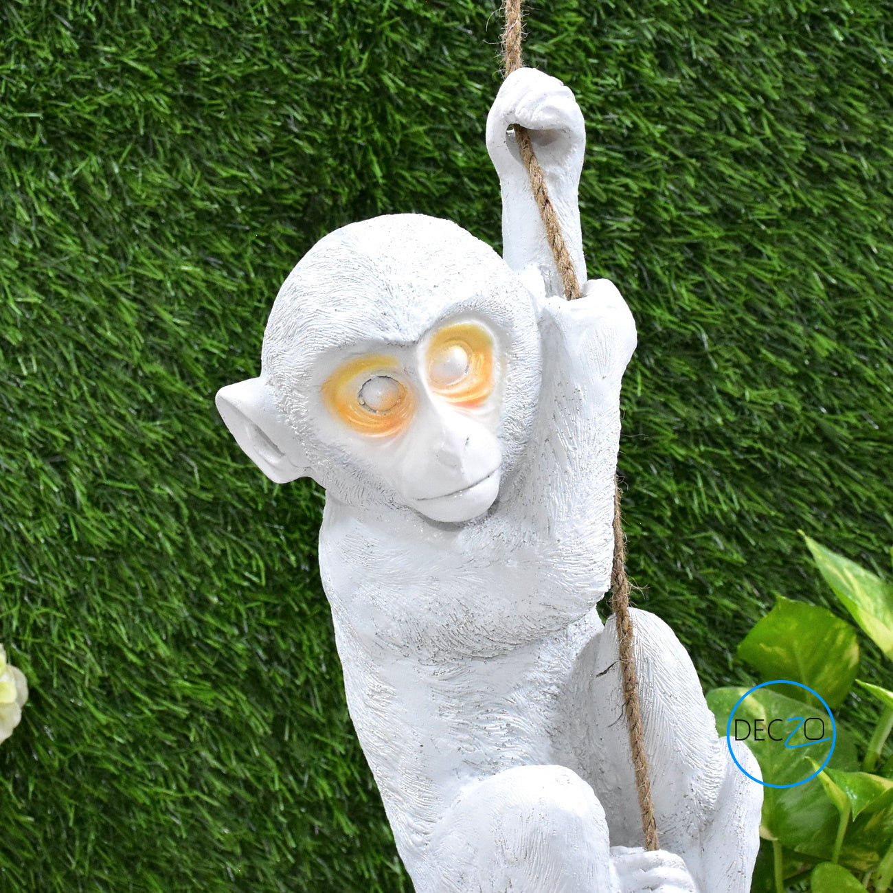Hanging Monkey Garden Statue: White