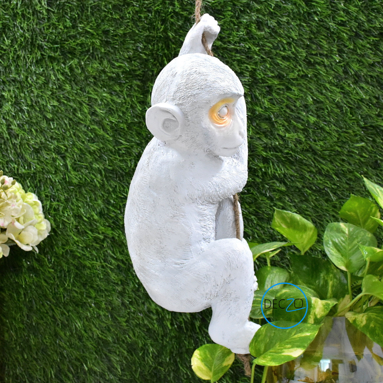 Hanging Monkey Garden Statue: White