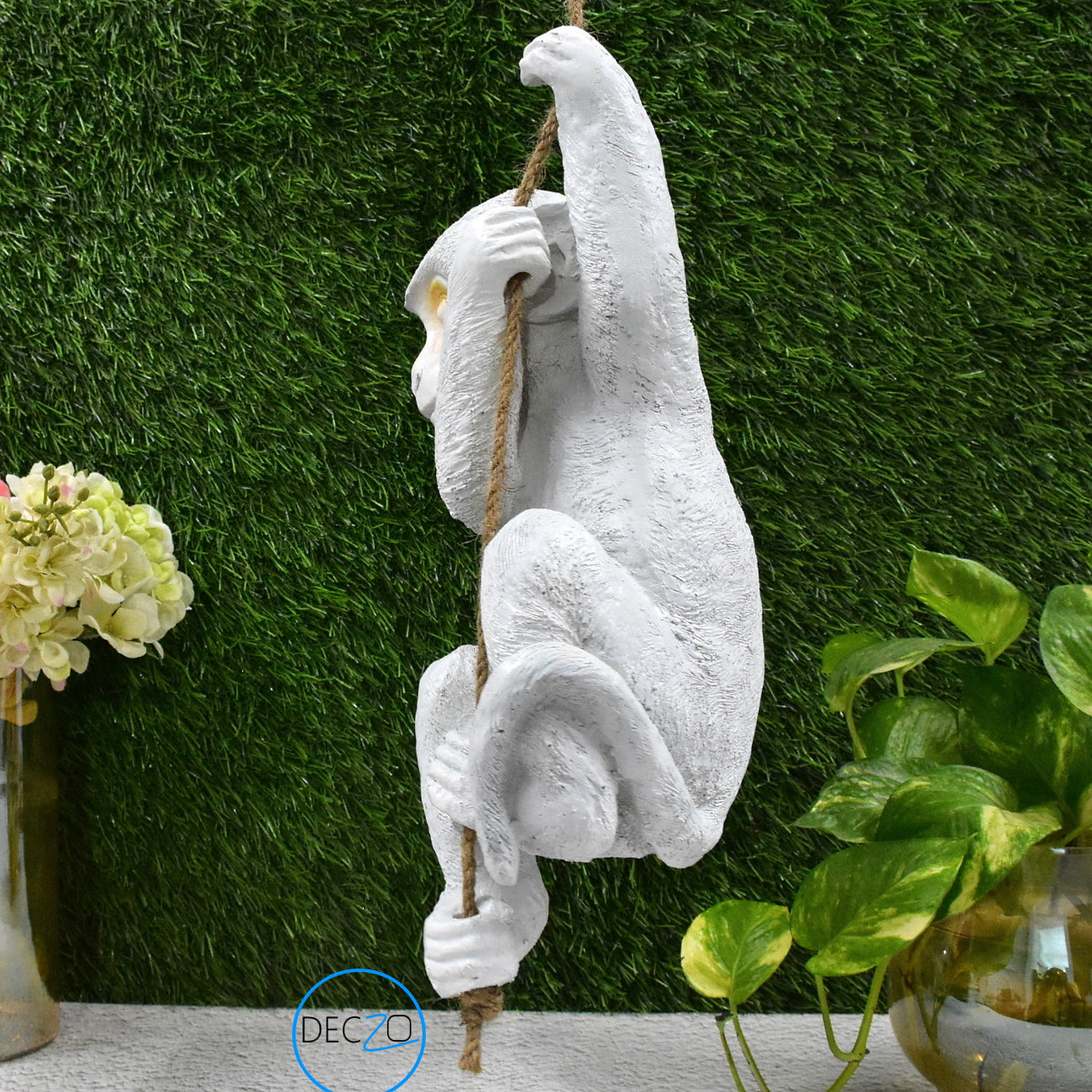 Hanging Monkey Garden Statue: White