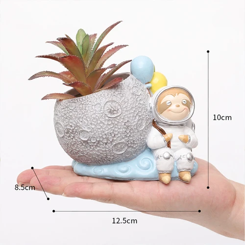Astronaut Sloth Resin Succulent Pot - Deczo
