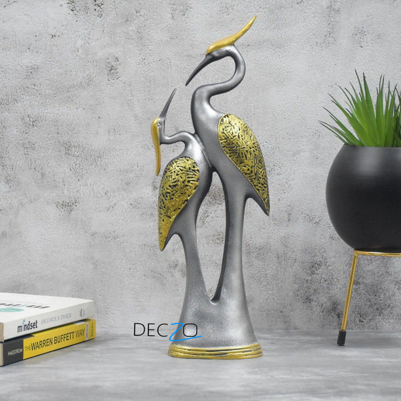 Kissing Pair of Swan Showpiece - Deczo