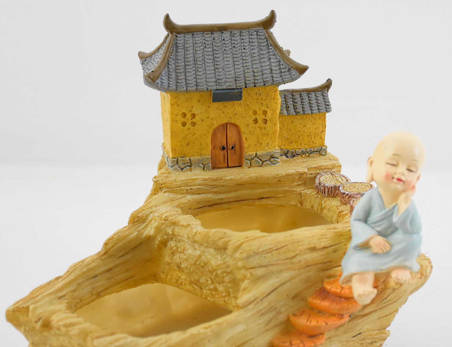 Monk Sitting Near Home Resin Succulent Pot - Deczo