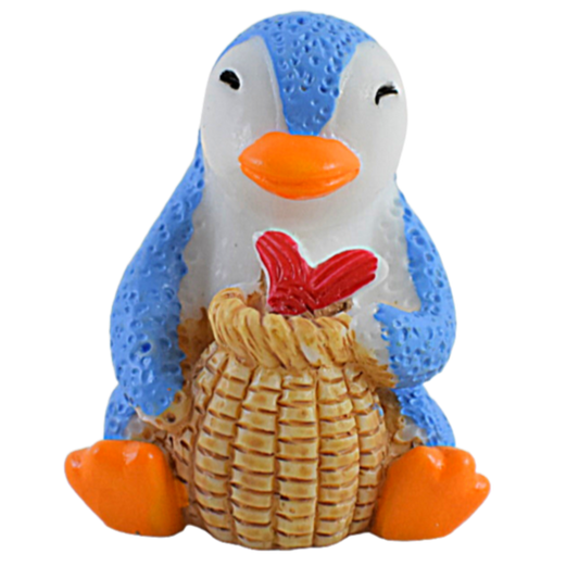 Sitting Penguin is for your ideal miniature garden - Deczo