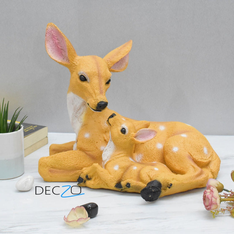 Sitting Mother and Baby Deer Garden Decor - Deczo