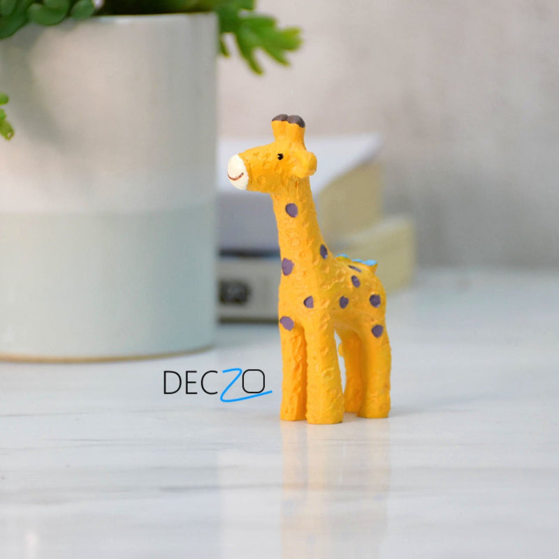 Miniature Giraffe for Garden Decor - Deczo