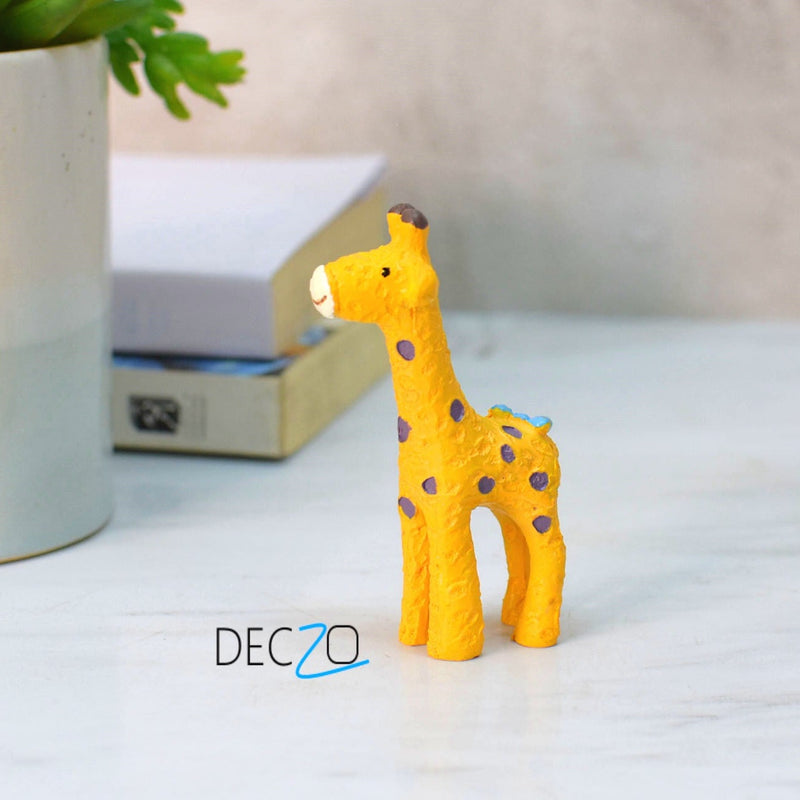 Miniature Giraffe for Garden Decor - Deczo