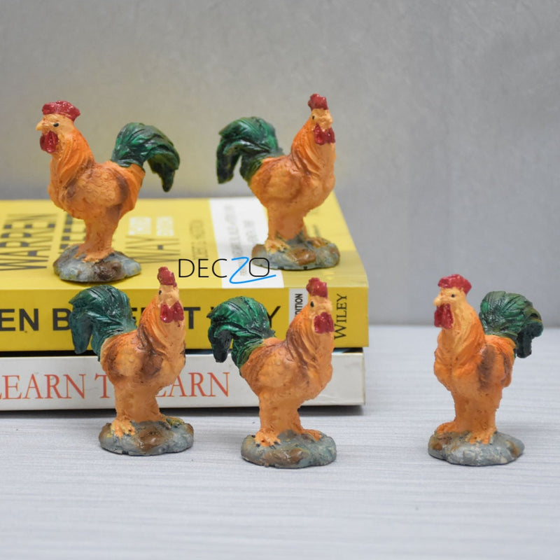 Mini Rooster Chicken Resin Miniatures : Set of 5 - Deczo