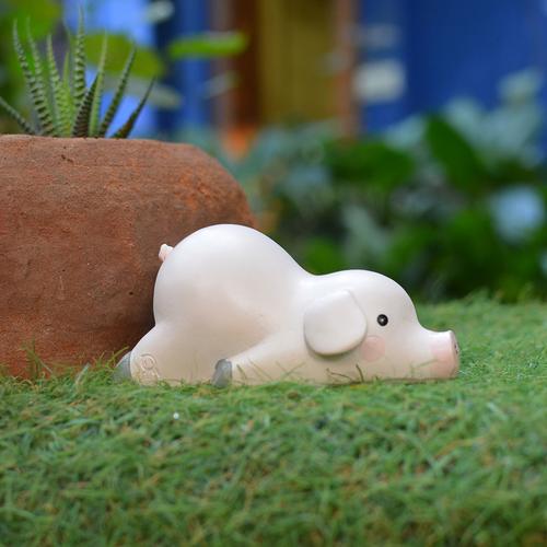 Miniature Cute Pig Sleeping Decor - Deczo