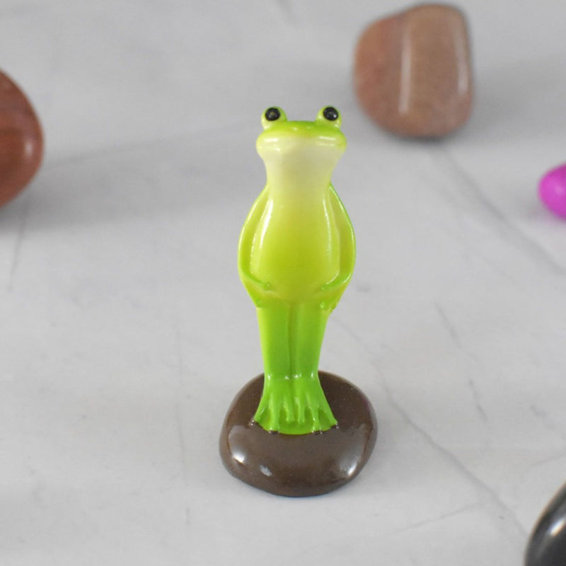 Standing Frog Miniature - Deczo