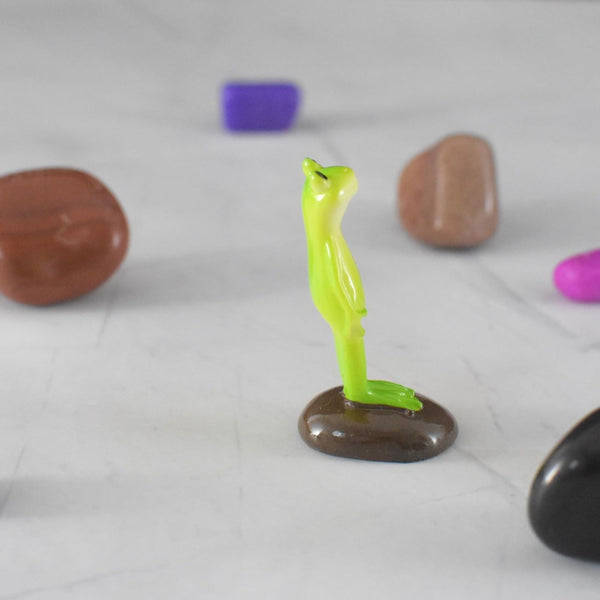 Standing Frog Miniature - Deczo