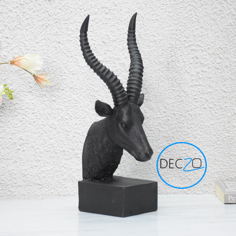 Majestic Deer Head Figurine : Black