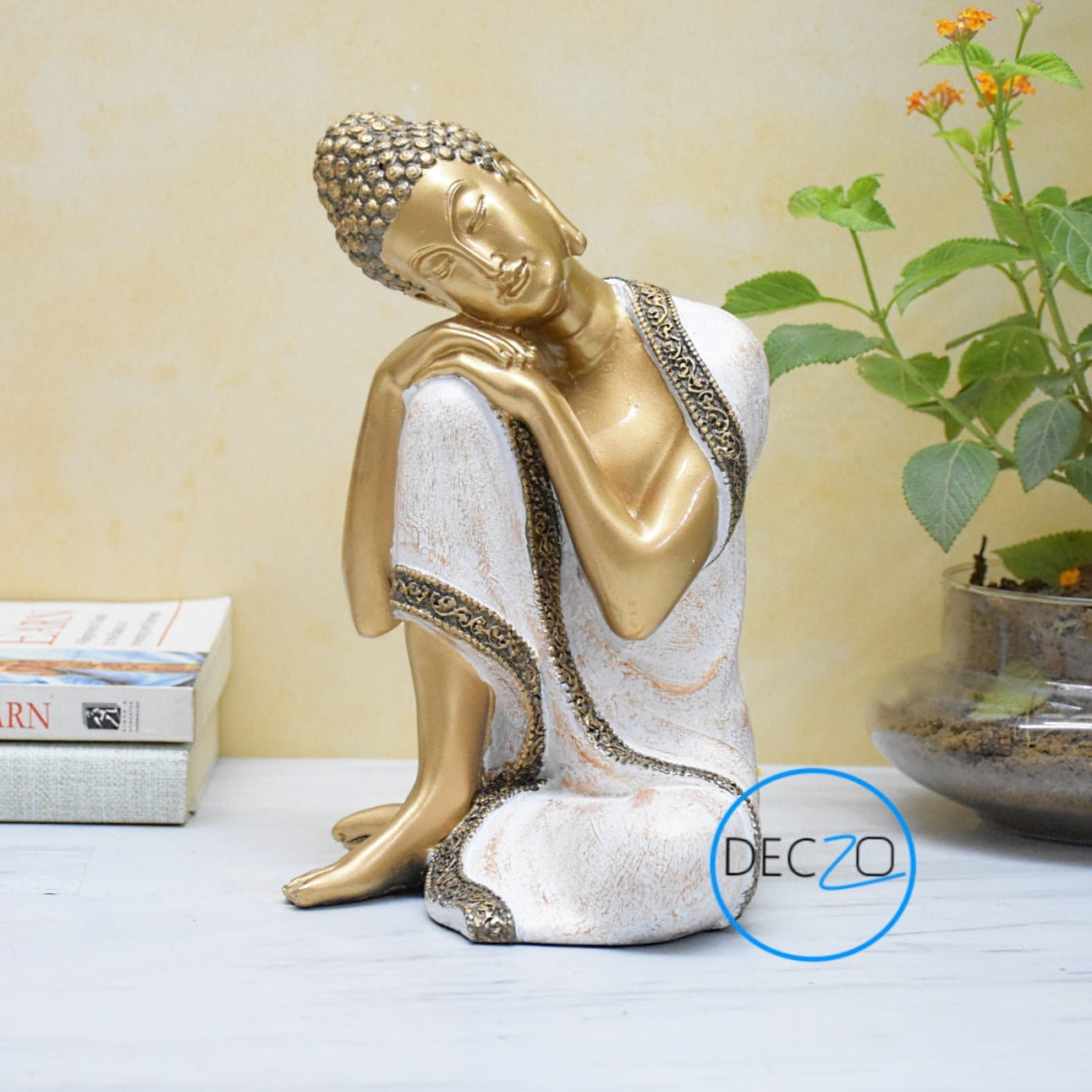 Resting Buddha Statue: 22 CM, Golden