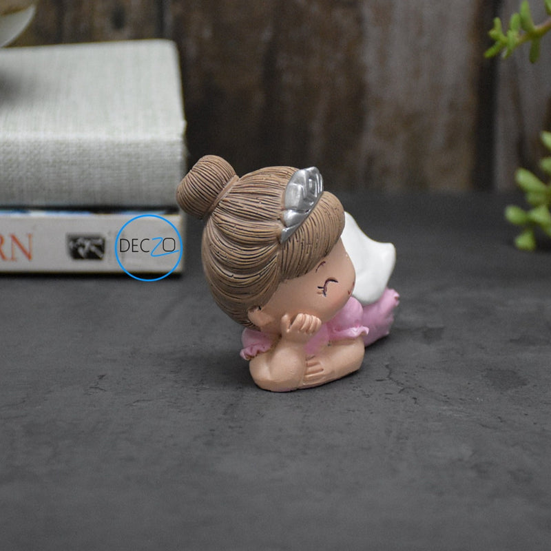 Flying Crown Girl Resin Showpieces