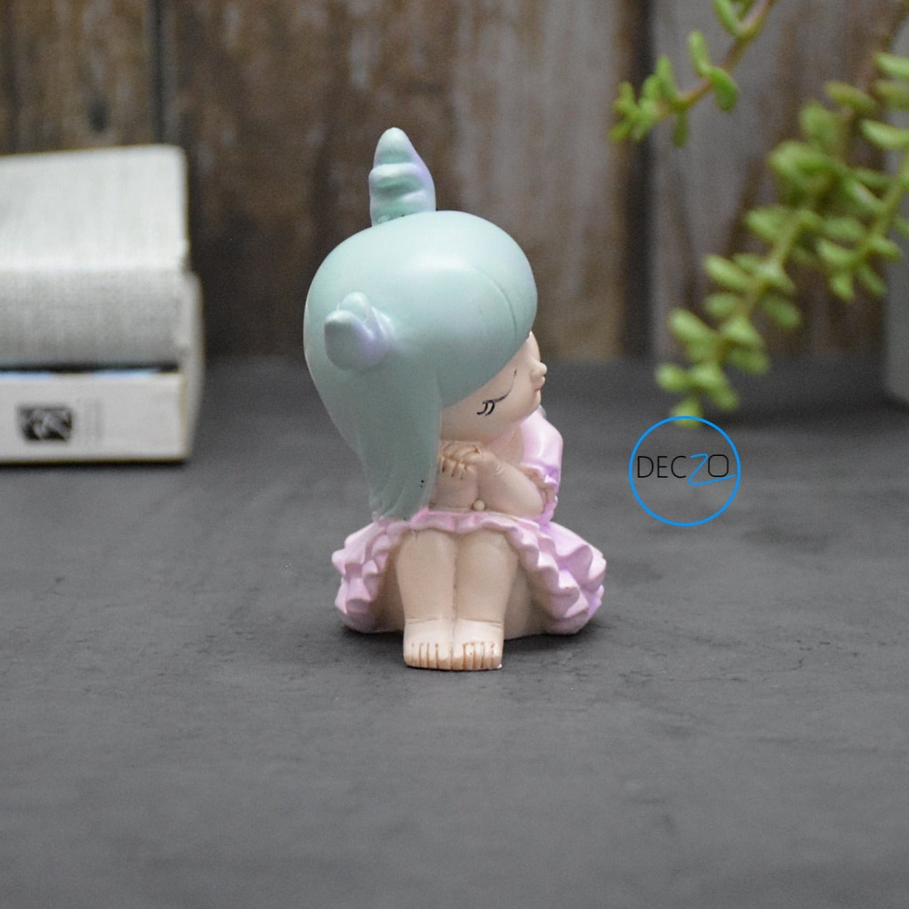 Miniature Sleepy Girl Resin Showpiece