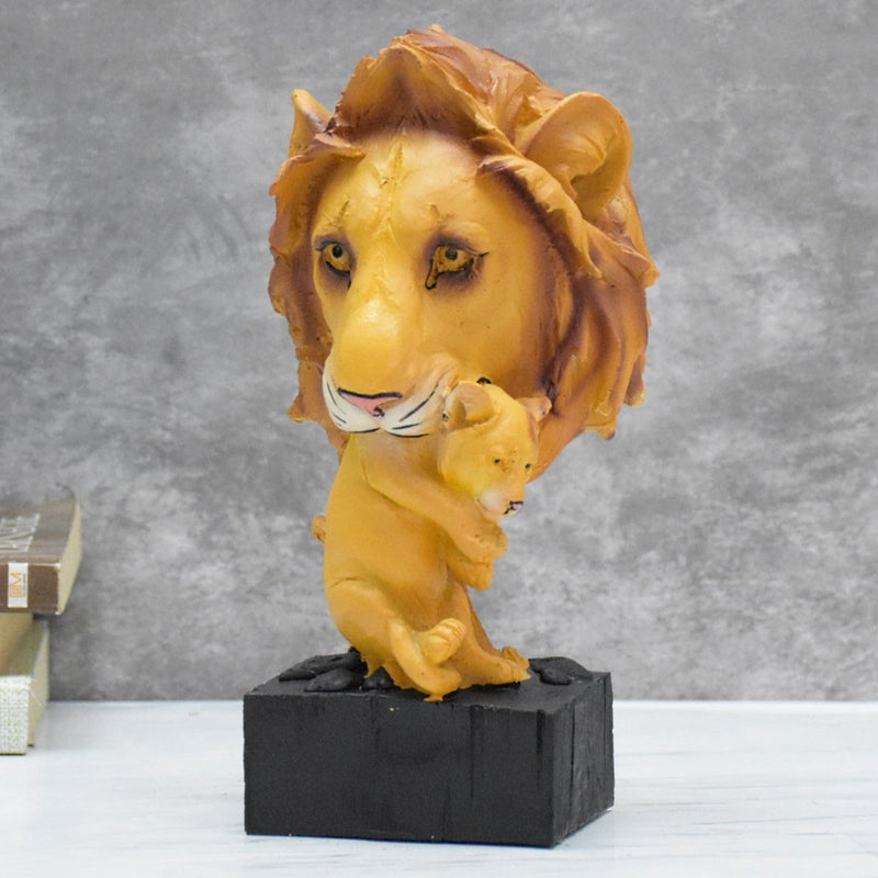 Lion Head with Baby on Base Showpiece  for Home Decor , Table Decor, Garden : Multicolor