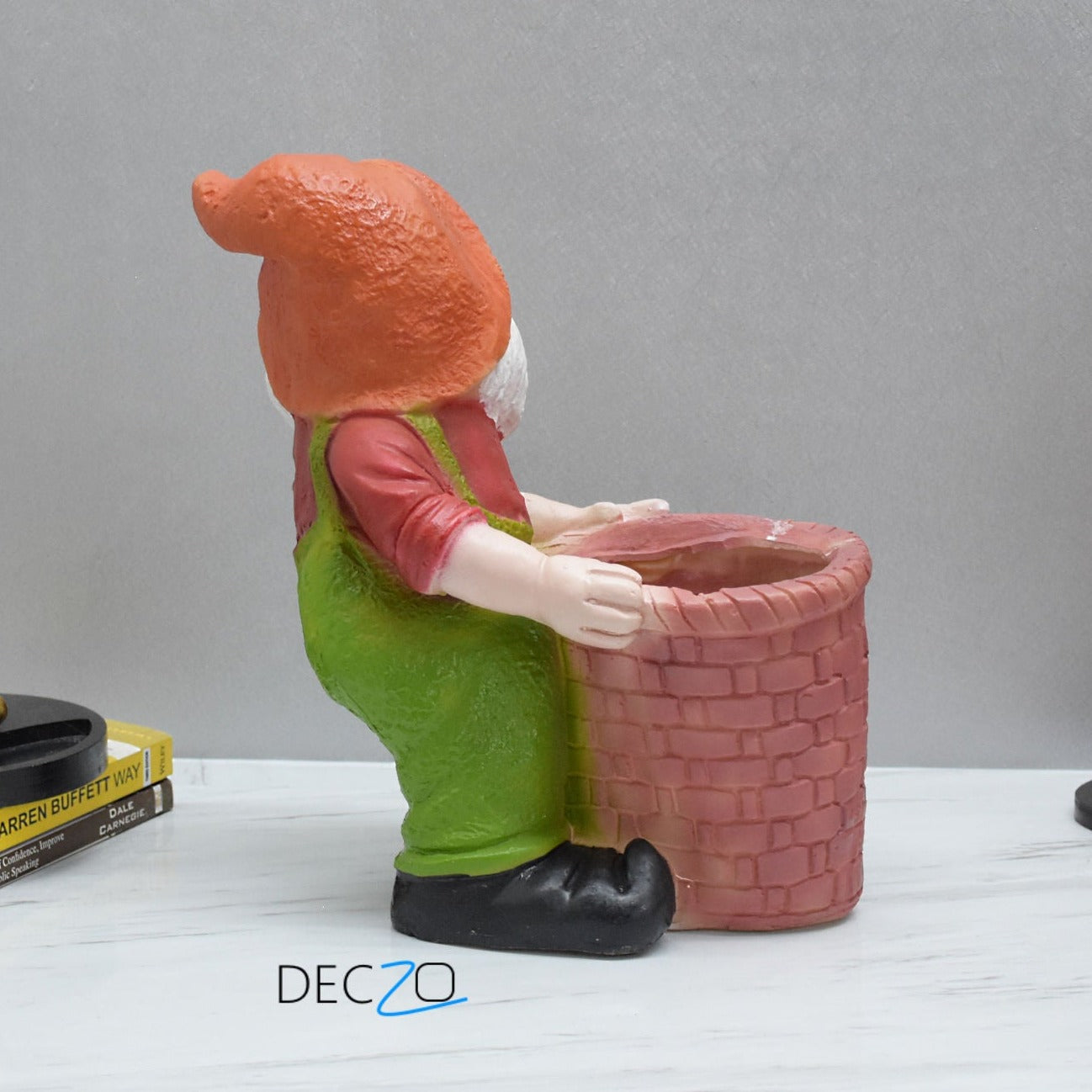 Standing Dwarf Planter - Deczo