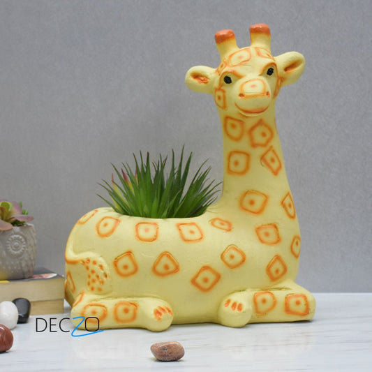 Large Sitting Giraffe Planter Pot - Deczo