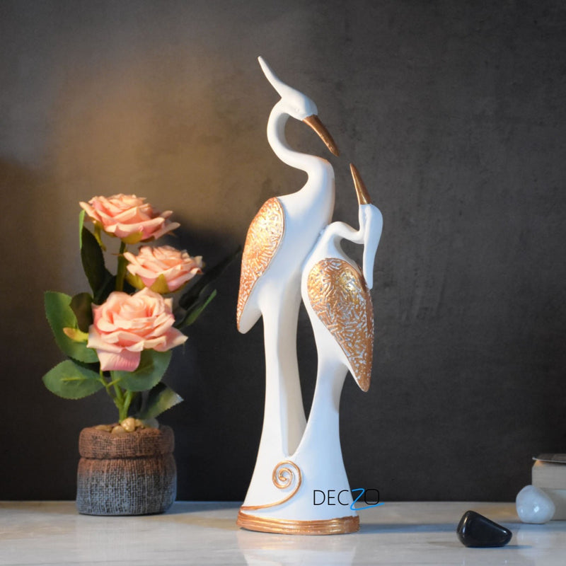 Kissing Pair of Swan Showpiece : White - Deczo