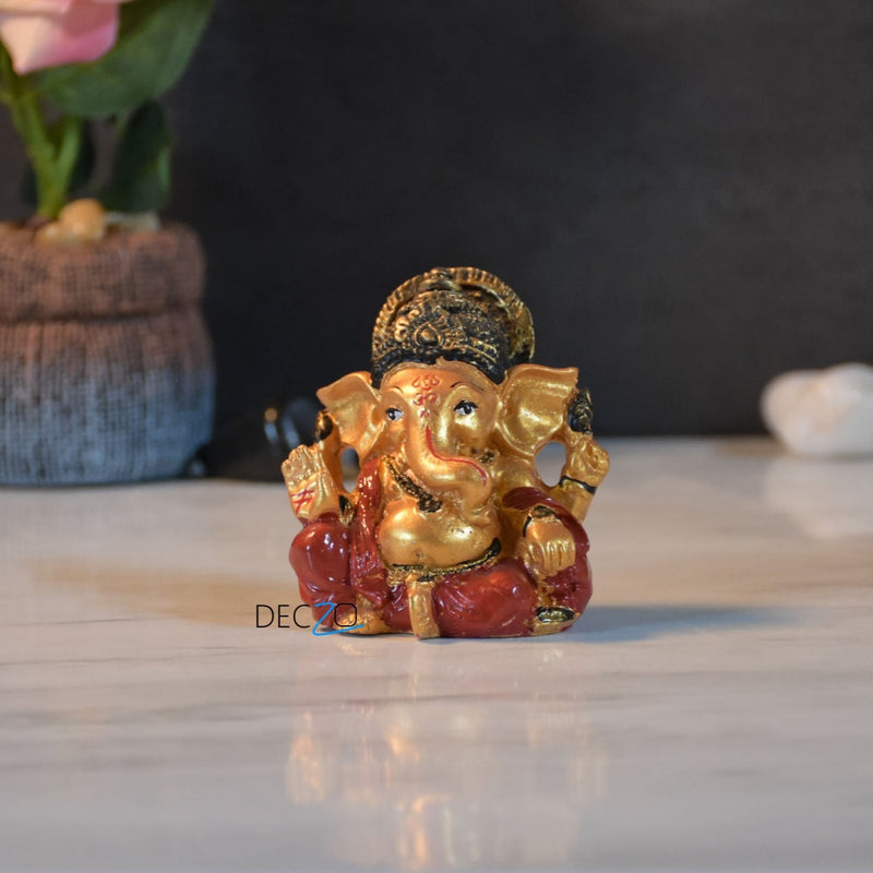 Blessing Mini Golden Ganesha Figurine - Deczo