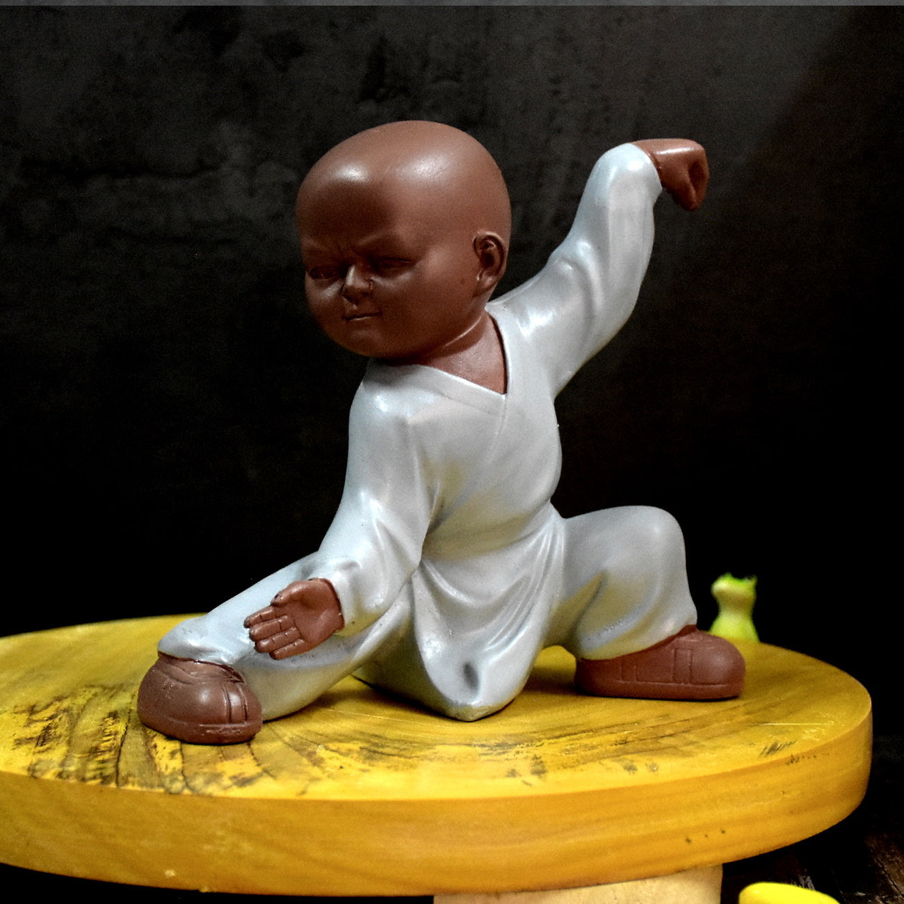Kung Fu Monk Decor (15x14x9 CM)