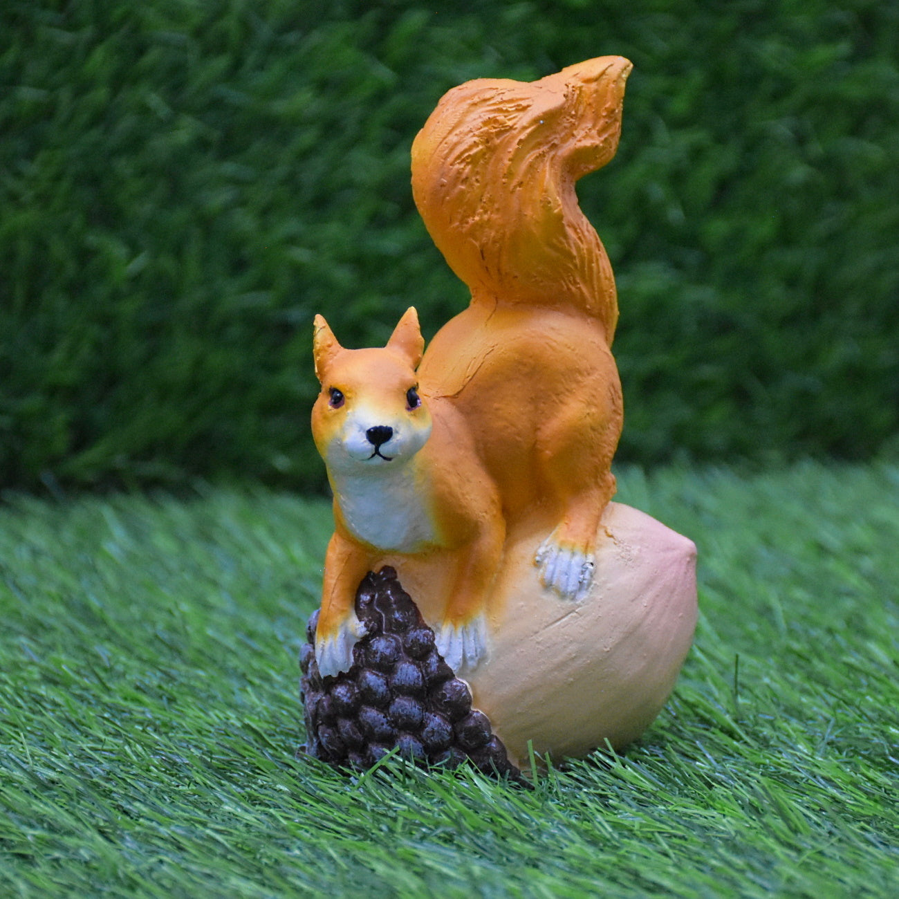 Squirrel Sitting on Nuts Showpiece : Set of 2