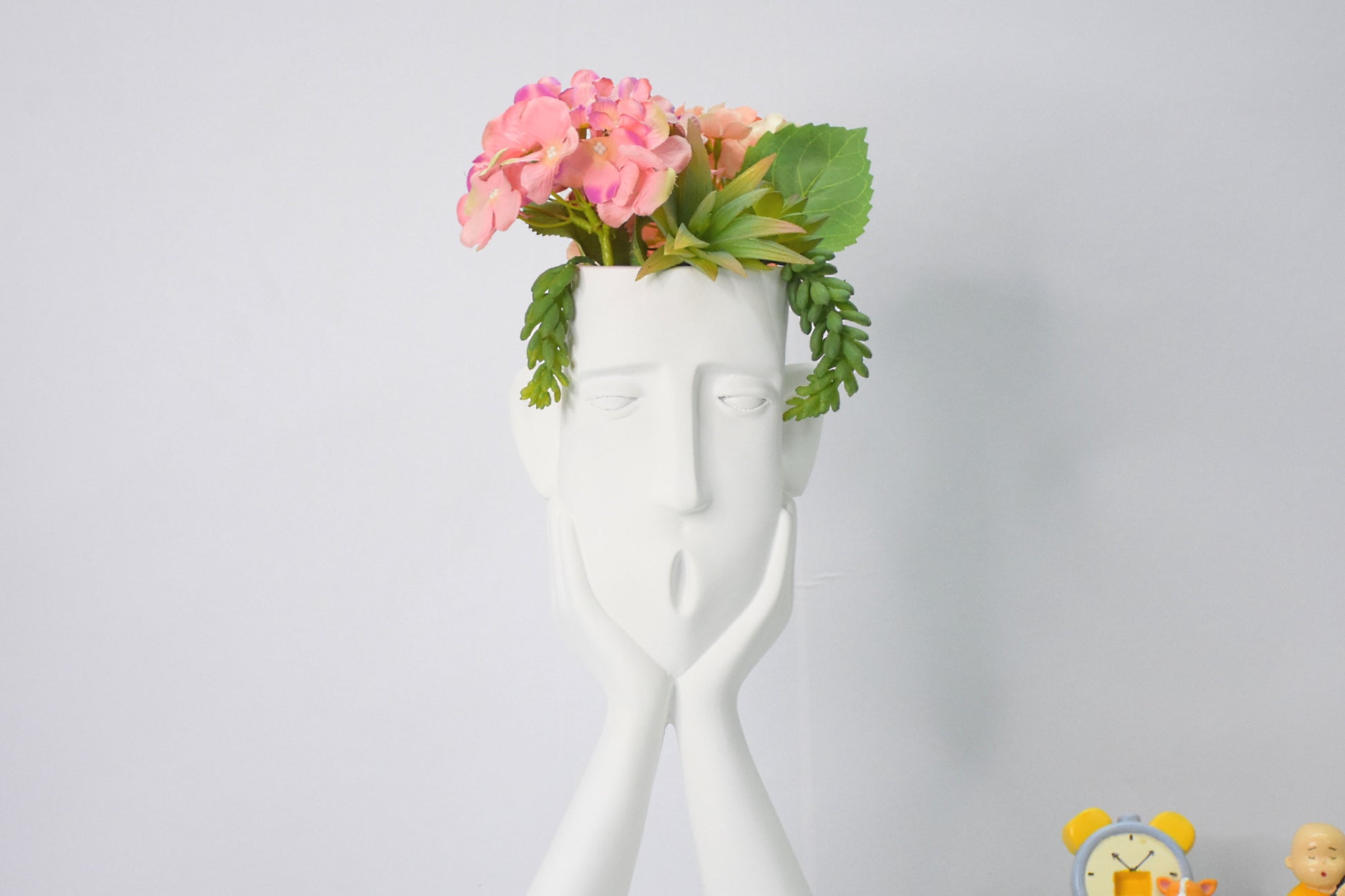 Surprised Human Face Showpiece Cum Table Planter : White - deczo