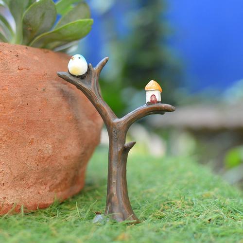 Miniature Owl Sitting on Tree Decor - Deczo