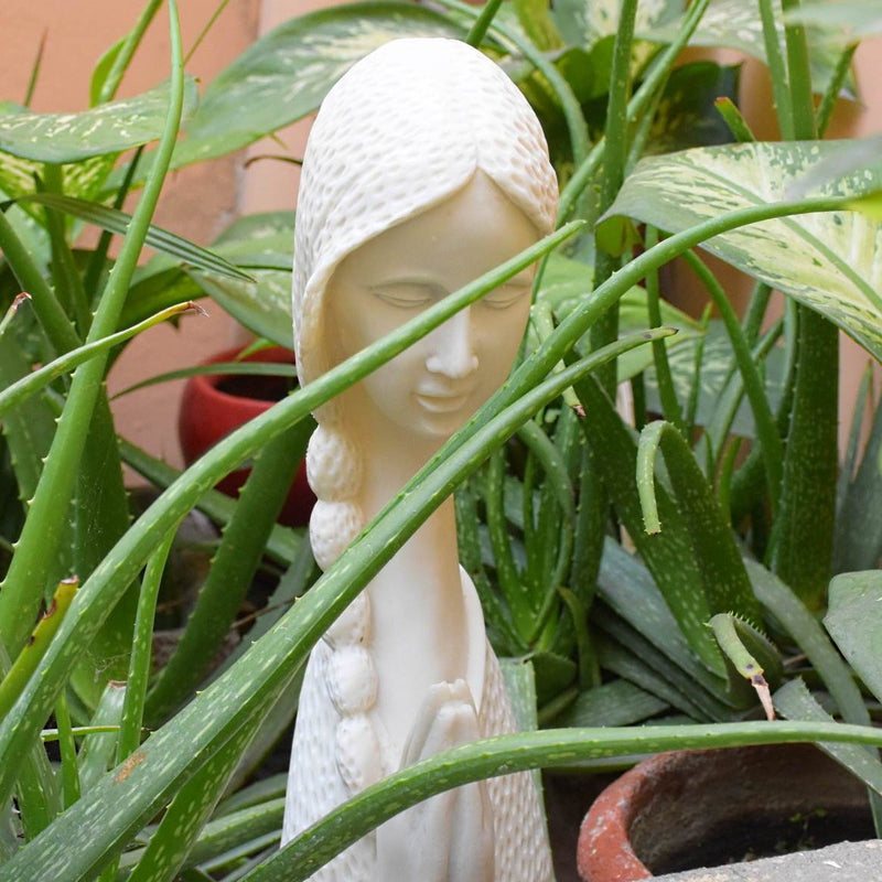 Welcome Lady Statue - Matt White - Deczo