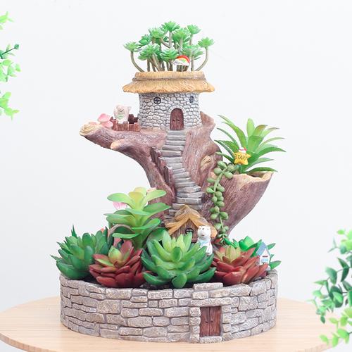 Hut on Tree Resin Succulent Pot - Deczo