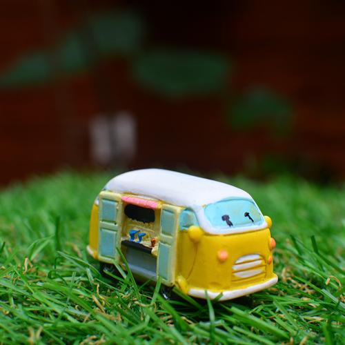 Miniature Picnic Van Decor - Deczo