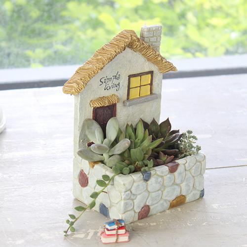 Rocky Hut Resin Succulent Pot - Deczo